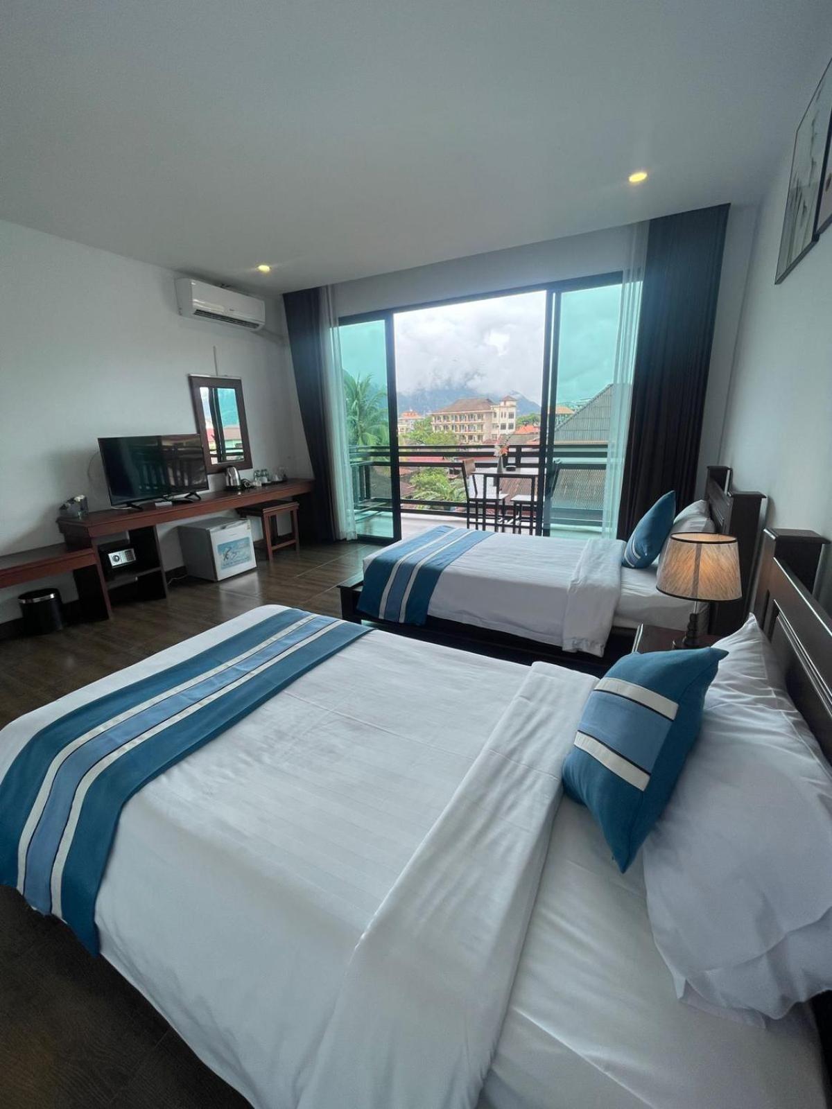 Vang Vieng Topview Hotel Esterno foto
